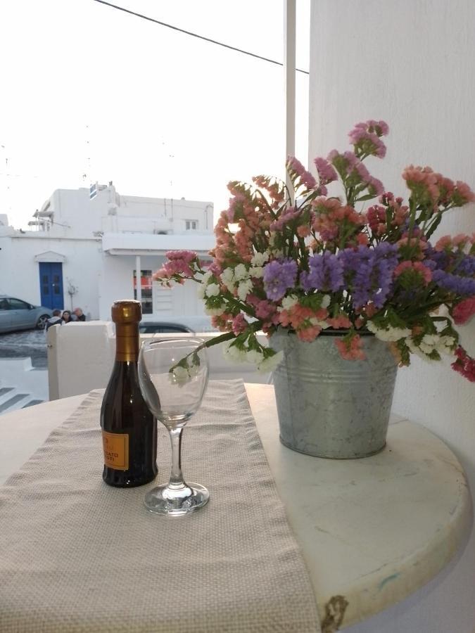Town Apartment Mykonos Town Bagian luar foto