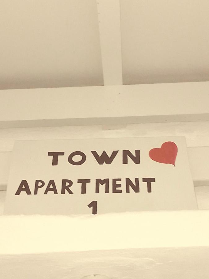 Town Apartment Mykonos Town Bagian luar foto
